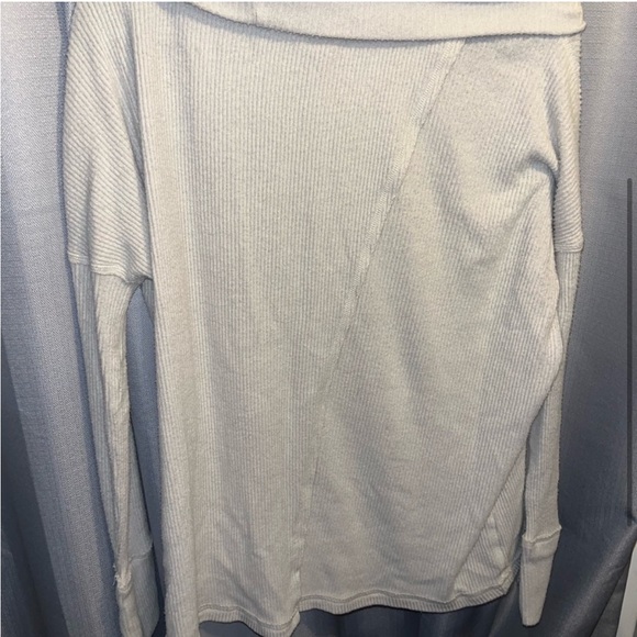 We the Free (Free People) Cowl Neck Sweater Split Back Extremely Soft Small - Picture 3 of 4